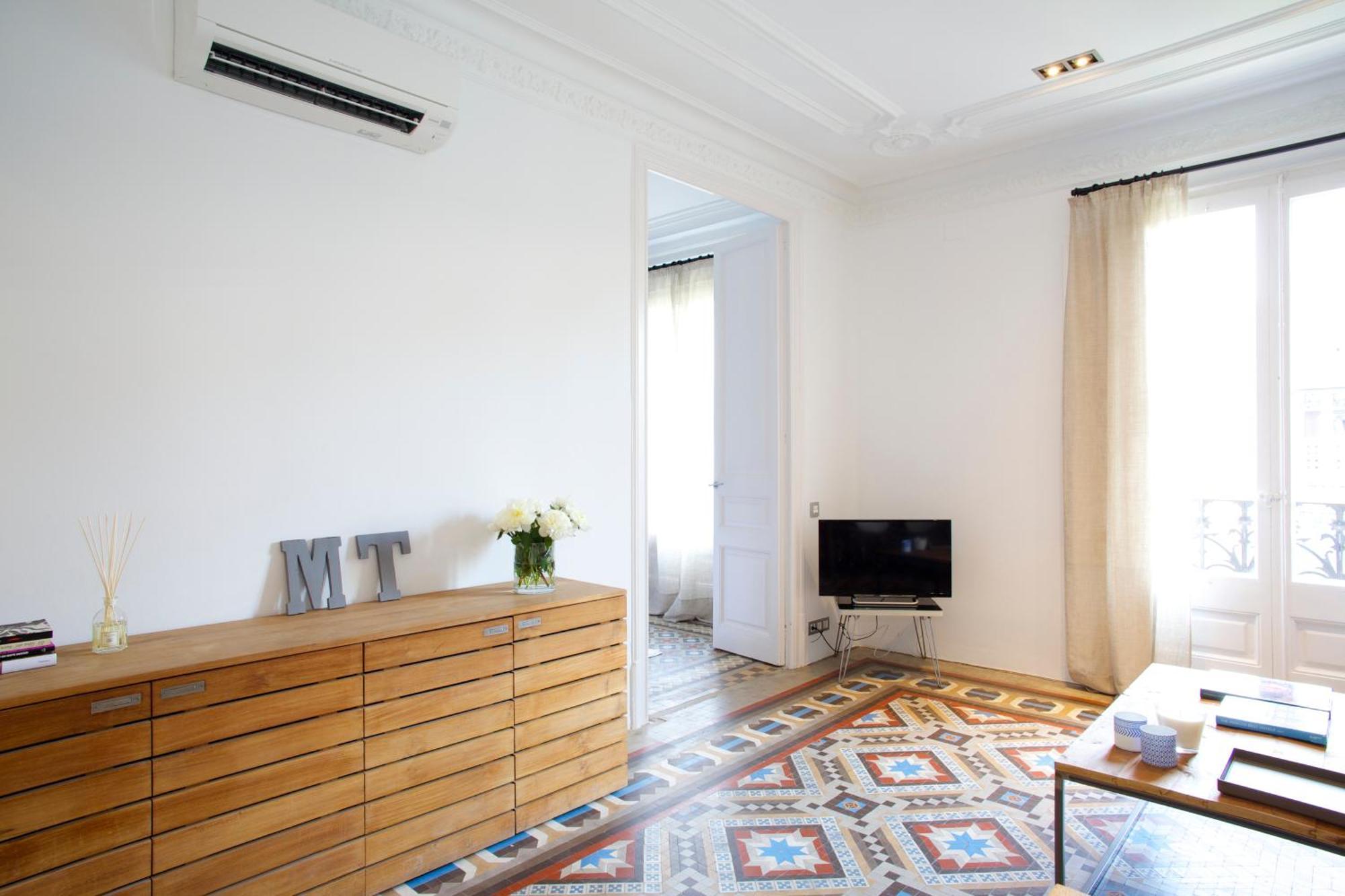 The Claris Suites II Barcelona Exterior photo