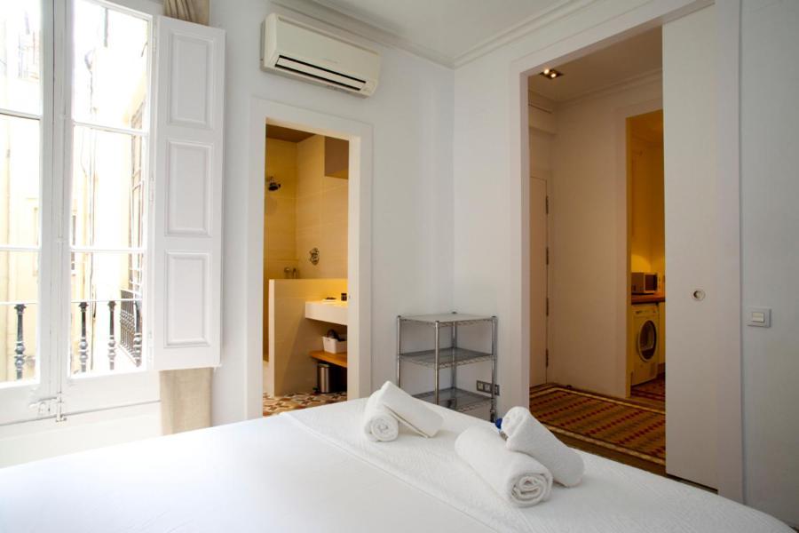 The Claris Suites II Barcelona Exterior photo
