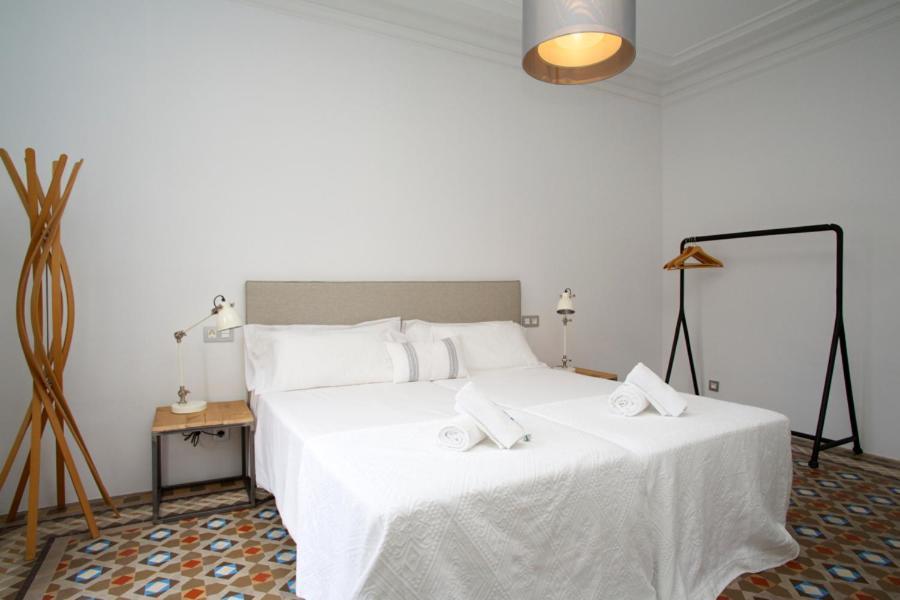 The Claris Suites II Barcelona Exterior photo